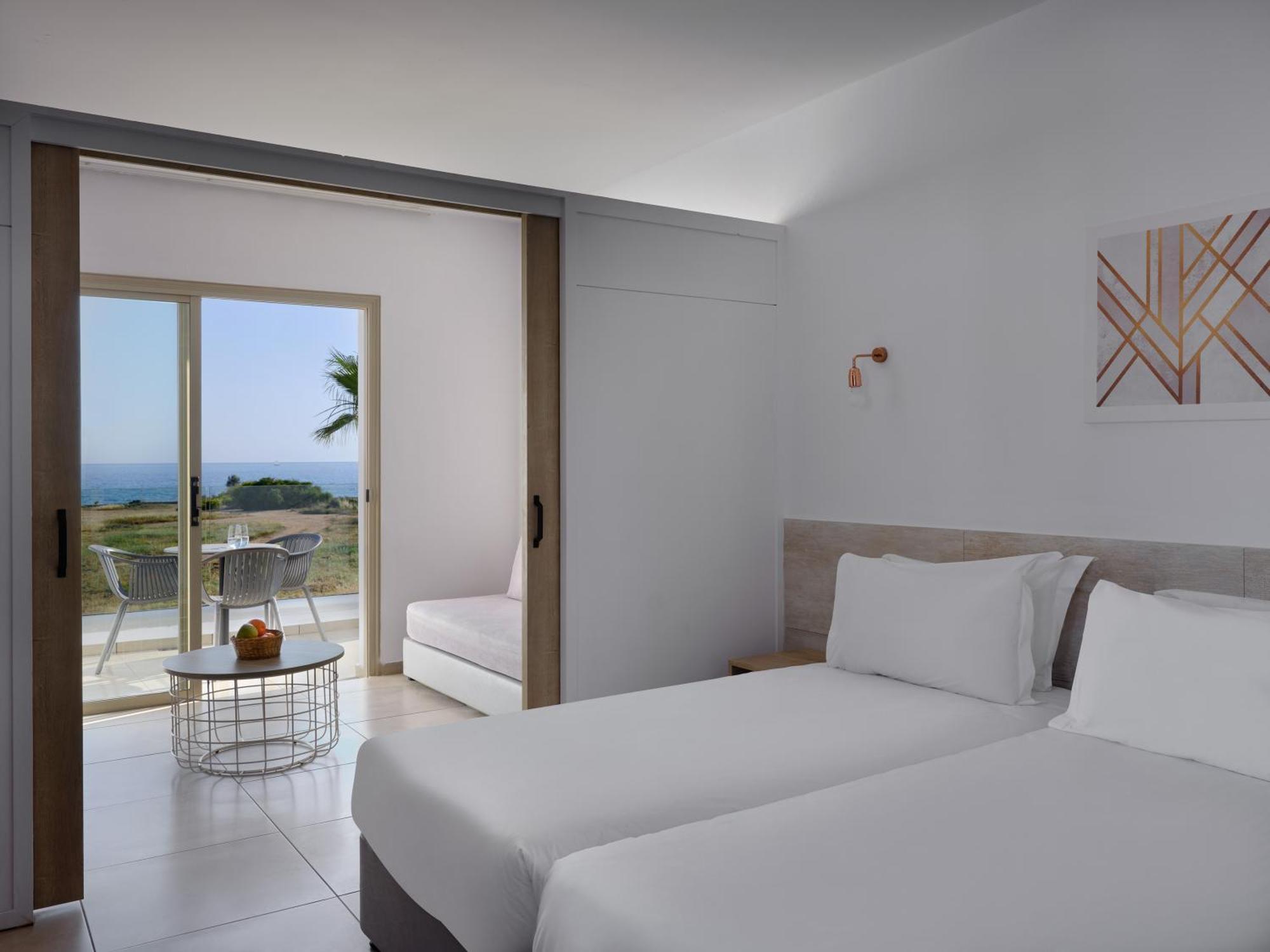 Atlantica Panthea Resort Ayía Nápa Extérieur photo