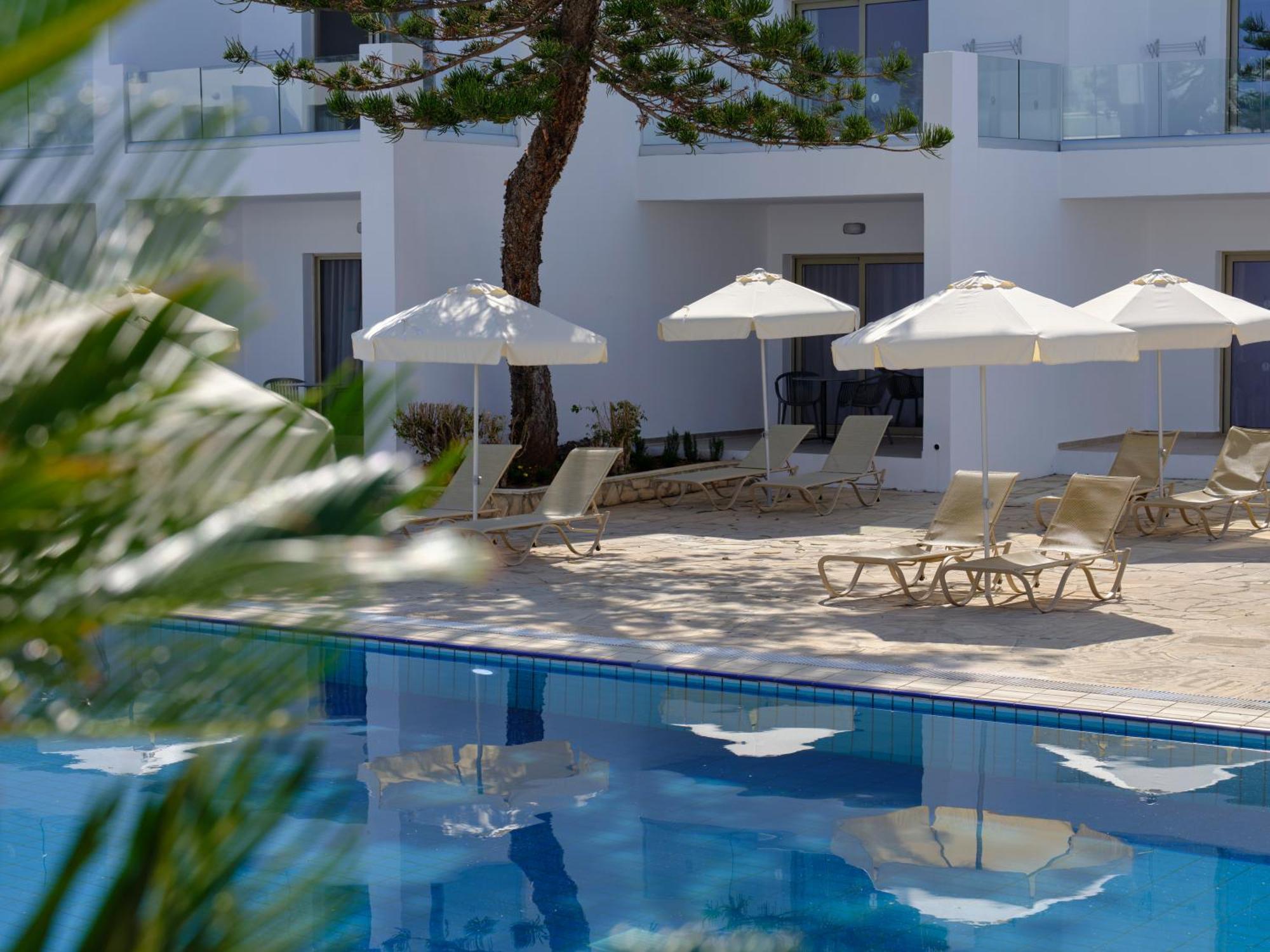 Atlantica Panthea Resort Ayía Nápa Extérieur photo