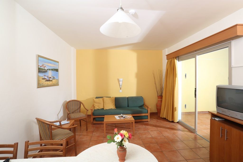 Atlantica Panthea Resort Ayía Nápa Extérieur photo