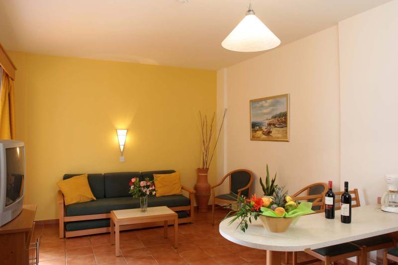 Atlantica Panthea Resort Ayía Nápa Extérieur photo
