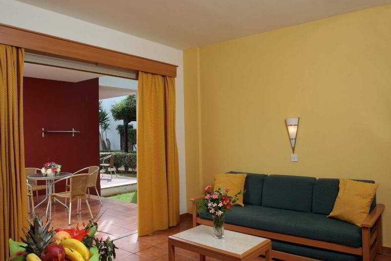 Atlantica Panthea Resort Ayía Nápa Extérieur photo